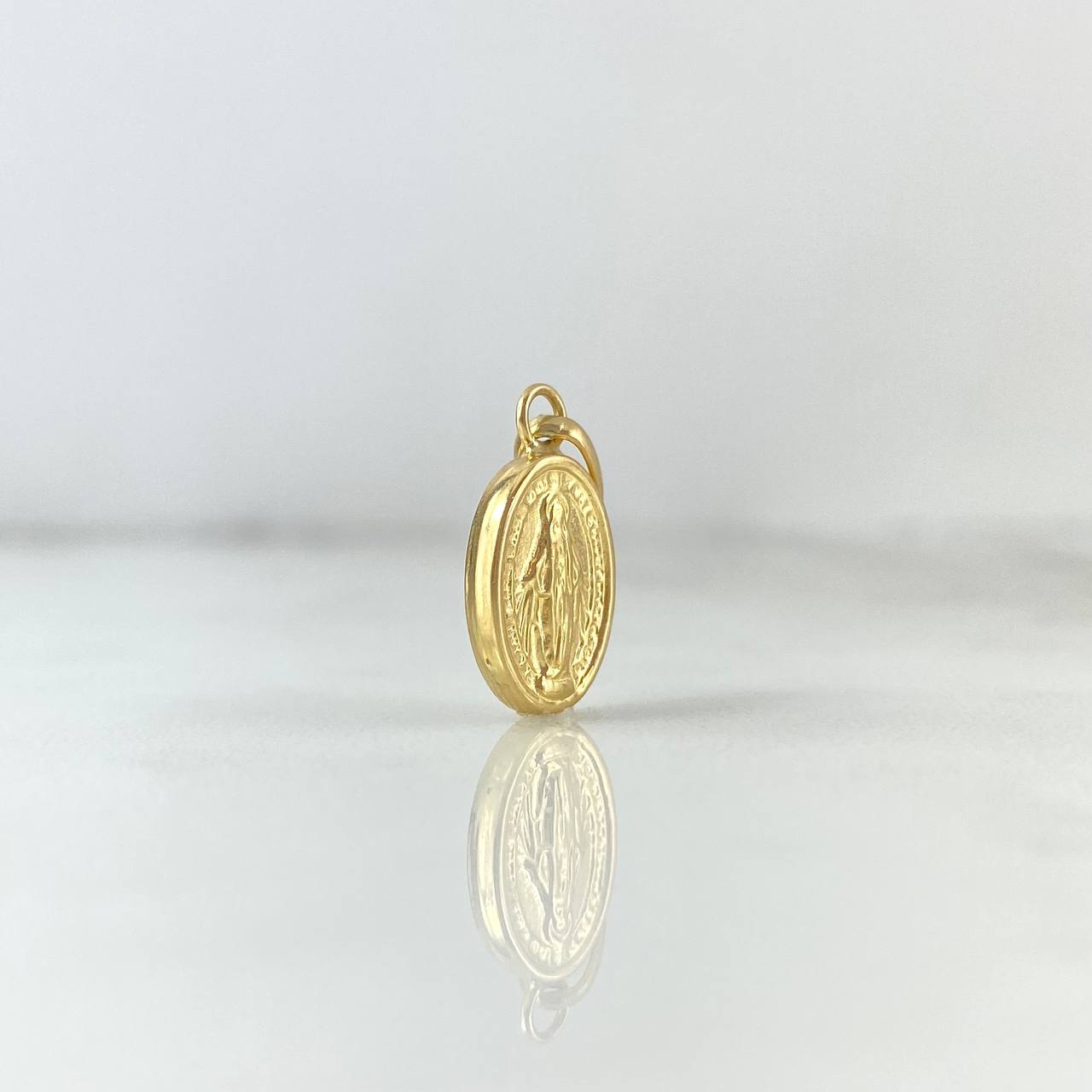 Dije Virgen Milagrosa 0.95gr / 2cm / Oro Amarillo ©