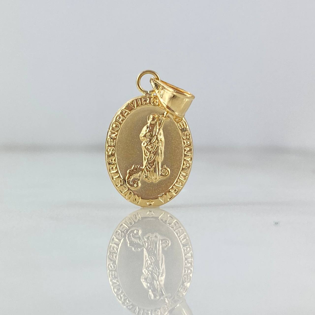 Dije Virgen De Santa Marta 0.95gr / 2.5cm / Troquelado Oro Amarillo