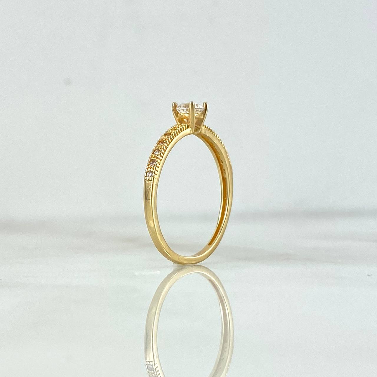 Anillo Churumbela Correa 1.75gr / T7 1/4 / Circones Blancos Oro Amarillo ©