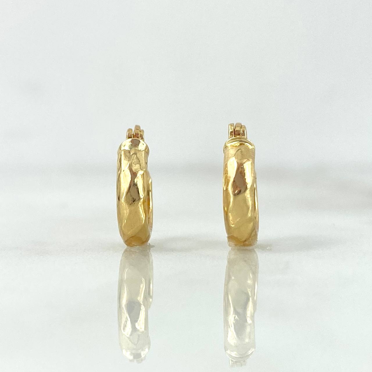 Candongas Nia 1.45gr / 1.1cm / Oro Amarillo