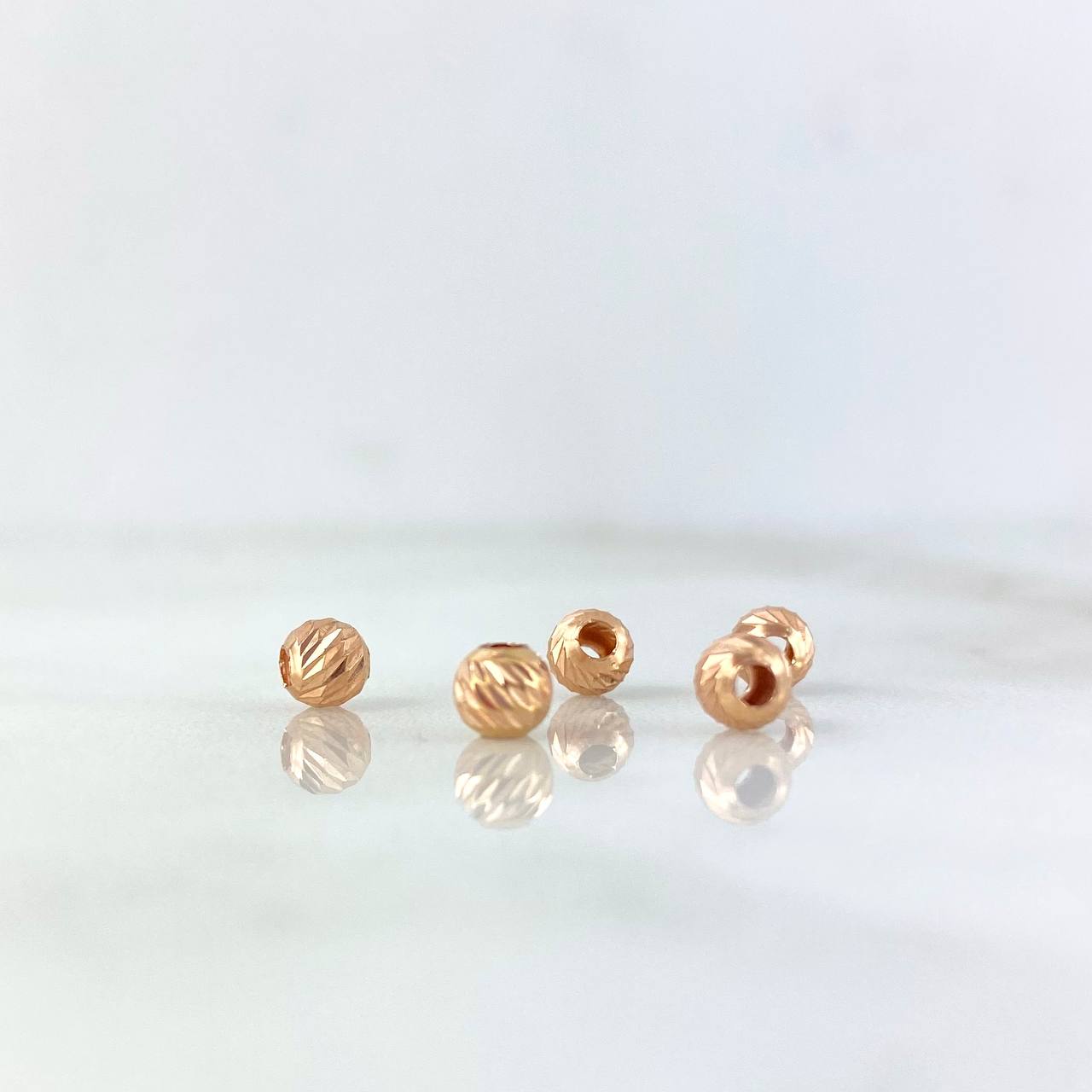 Bola Diamantada 4mm / 0.14gr Oro Rosa