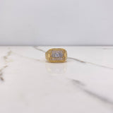 Anillo Rectangular 6.05gr / T10 / Circones Blancos Oro Amarillo $