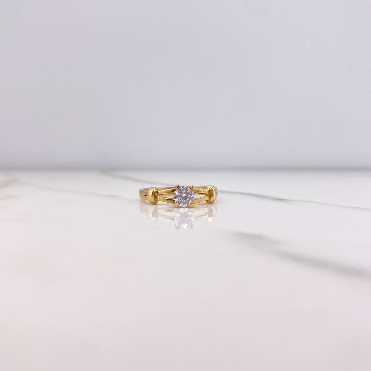 Anillo Solitario Nudos 2.05gr / T7 / Circon Blanco Oro Amarillo $