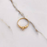 Anillo Solitario Olas 1.85gr / T6 1/2 / Circones Blancos Oro Amarillo $