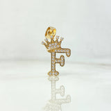 Dije Letra F Corona 1.6gr / 2.6cm / Circones Blancos Oro Amarillo