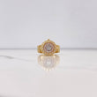 Anillo Correa Corona RX 5.8gr / T7 1/2 / Circones Blancos Tres Oros $