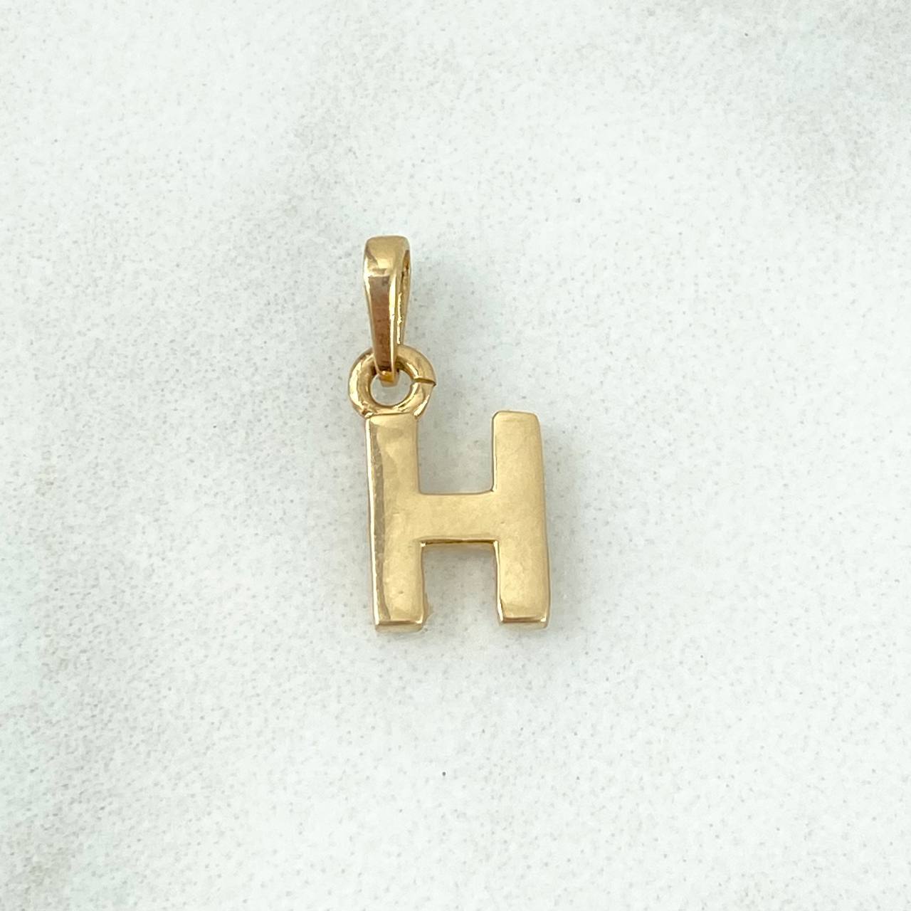 Dije Letra H Lisa 0.6gr / 1.4cm / Oro Amarillo