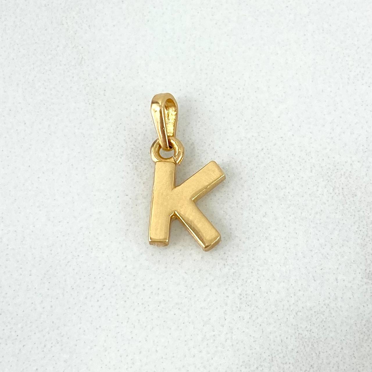 Dije Letra K Lisa 0.65gr / 1.4cm / Oro Amarillo