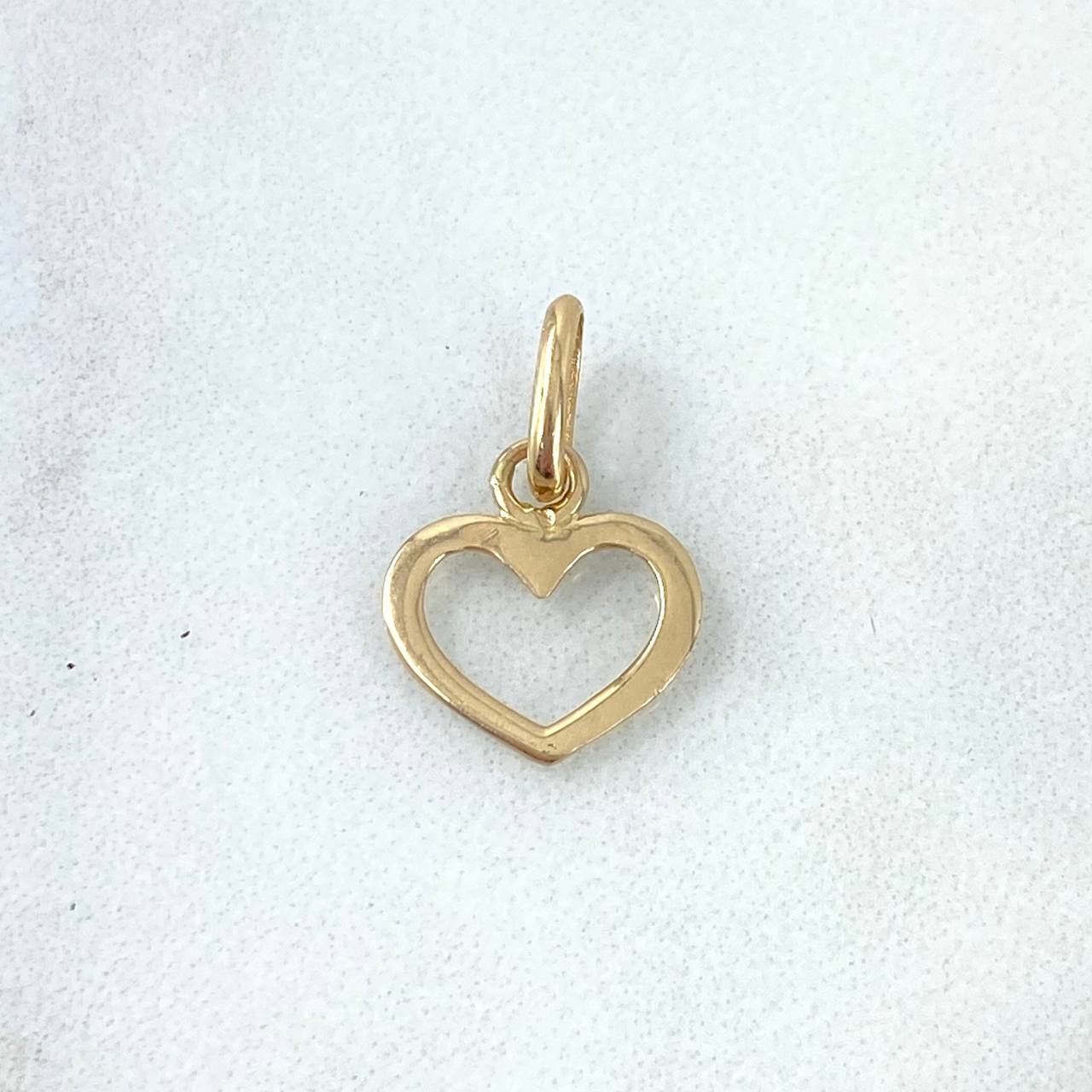 Dije Corazon Silueta 0.6gr / 1.7cm / Oro Amarillo ©