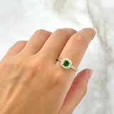 Anillo Solitario Halo 3.4gr / T7 3/4 / Circones Blancos Verdes Oro Amarillo