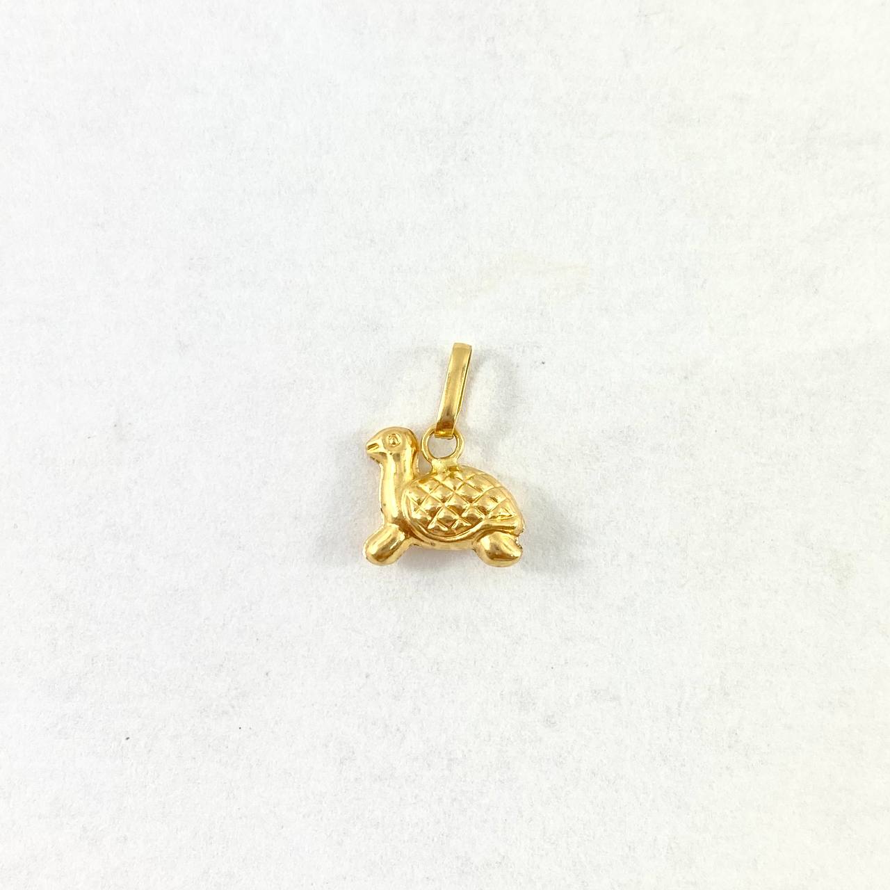 Dije Tortuga 0.5gr / 1.4cm / Troquelado Oro Amarillo *