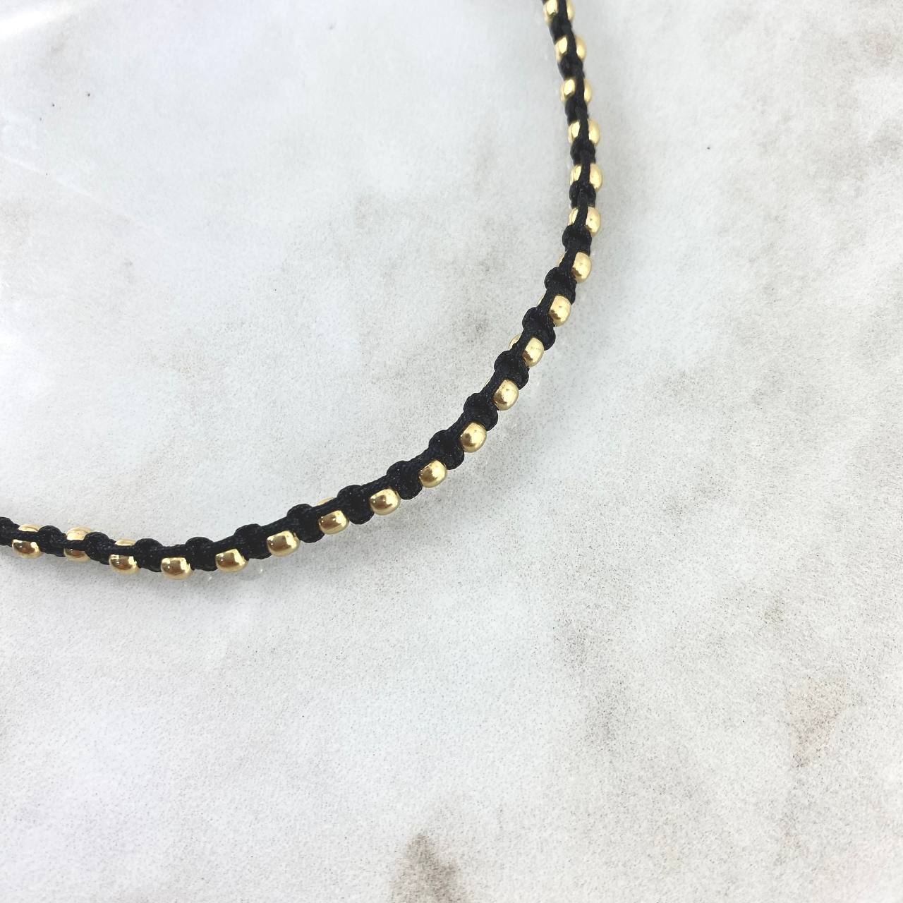 Choker Negro Lineal 1.4gr / 3mm Bolas Lisas 30 Und Oro Amarillo