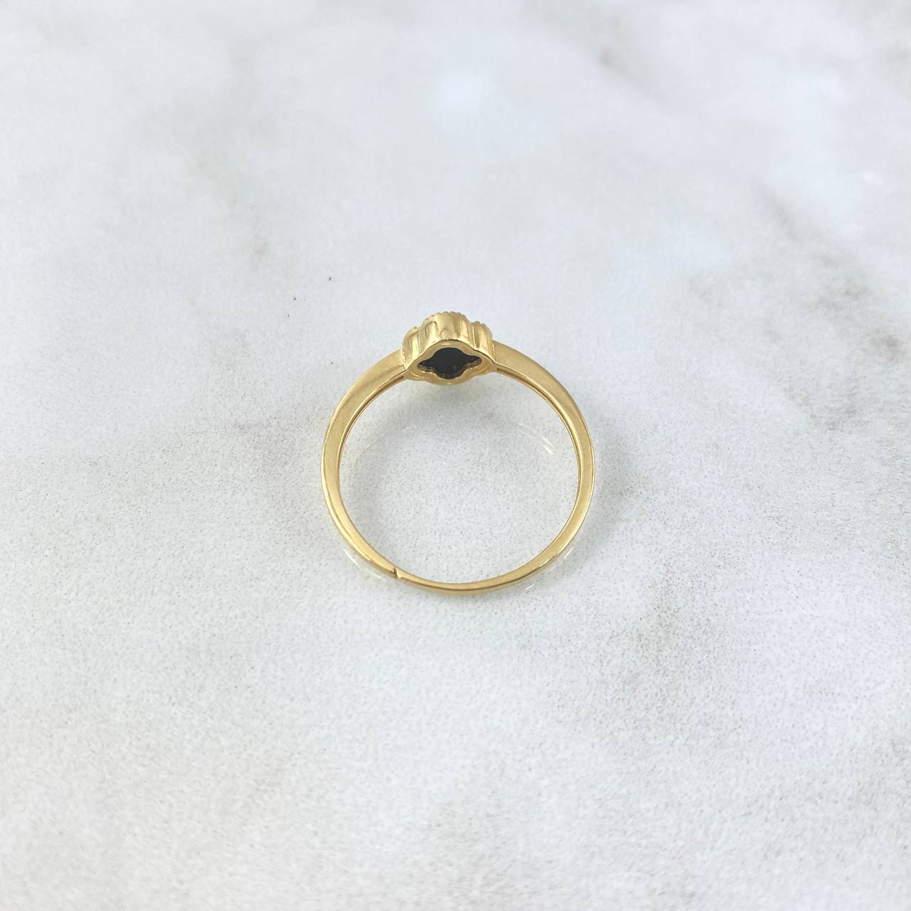 Anillo Trébol VCyA 1.95gr / T9 / 8mm Onix Negro Punteado Oro Amarillo +4 (Oferta) ©