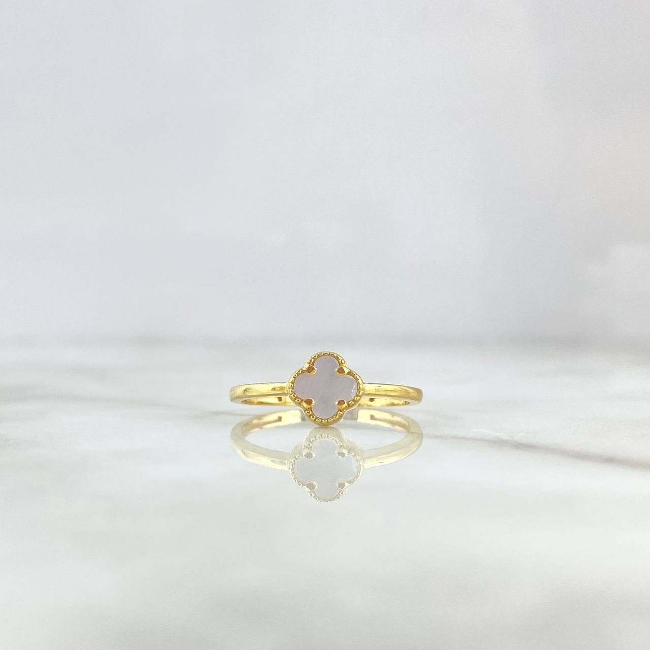 Anillo Trébol VCyA 1.9gr / T5 3/4 / 8mm Nacar Blanco Punteado Oro Amarillo +4 *