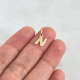 Dije Letra N Cursiva 0.45gr / 1.5cm / Lisa Oro Amarillo