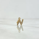 Dije Letra N Cursiva 0.55gr / 1.5cm / Circones Blancos Oro Amarillo 18K ©