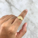 Anillo Virgen Milagrosa Sello Estrellado 1.75gr / T6 3/4 / Oro Amarillo