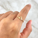 Anillo Silueta Triangulo 1.05gr / T5 3/4 / Oro Amarillo