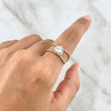 Anillo Corazon Enlazado 3.1gr / T7 1/4 / Circones Blancos Oro Amarillo