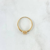 Anillo Solitario En Flor 1.95gr / T7 3/4 / Circones Blancos Oro Amarillo