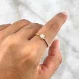 Anillo Solitario En Flor 1.95gr / T8 / Circones Blancos Oro Amarillo ©