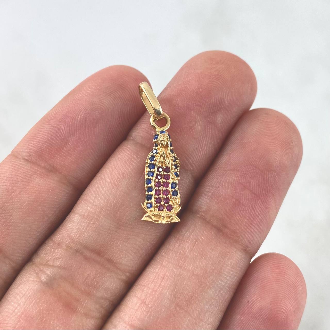 Dije Virgen Guadalupe 1.75gr / 2.8cm / Silueta Circones Azules Fucsias Oro Amarillo