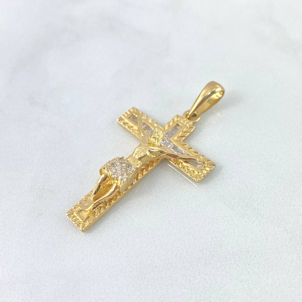 Dije Cruz Cristo 8.85gr / 4.4cm / Texturizado Circones Blancos Oro Amarillo