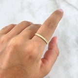 Anillo Churumbela 1.25gr / T7 1/4 / Circones Blancos Oro Amarillo