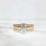 Anillo Solitario Churumbela Doble Carril 1.95gr / T4 1/4 / Circones Blancos Oro Amarillo