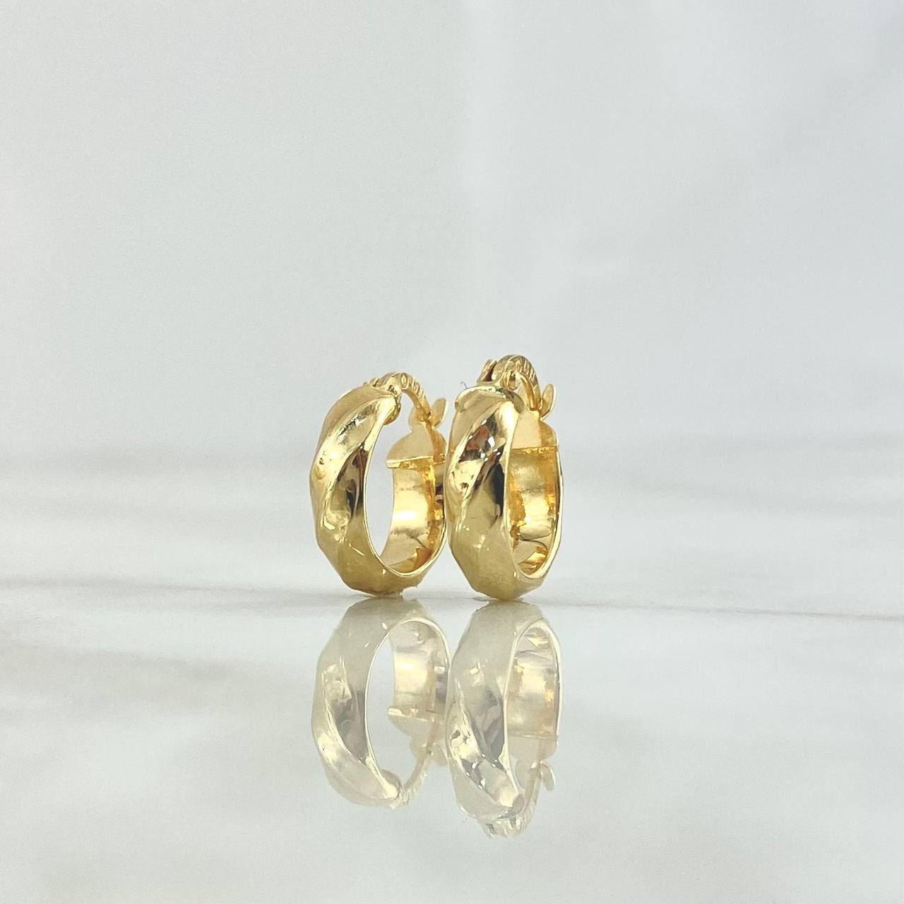 Candongas Nia 1.2gr / 1.4cm / Oro Amarillo 18K