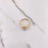 Anillo Solitario 3.5gr / T7 3/4 / Circones Blancos Dos Oros Amarillo Blanco &