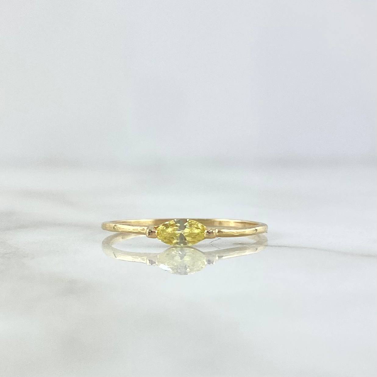 Anillo Solitario Marquesa Horizontal 0.95gr / T6 1/2 / Circon Amarillo Oro Amarillo