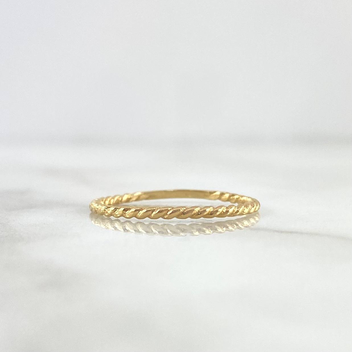 Anillo Trenzado 1gr / T5 1/2 / Grueso Oro Amarillo 18K