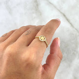 Anillo Sello Huella 2.1gr / T6 1/2 / Circones Blancos Oro Amarillo