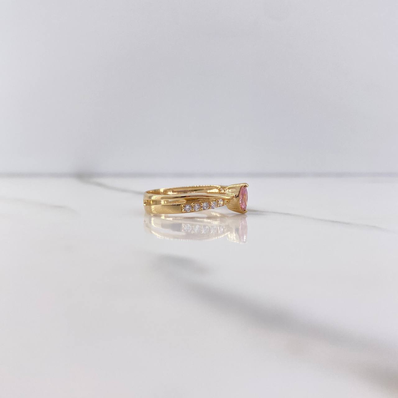 Anillo Lineas Cruzadas 2.5gr / T7 / Circones Rosado Blancos Oro Amarillo &