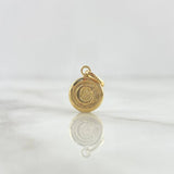 Dije Letra C 0.5gr / 1.6cm / Circulo Texturizado Oro Amarillo 18K