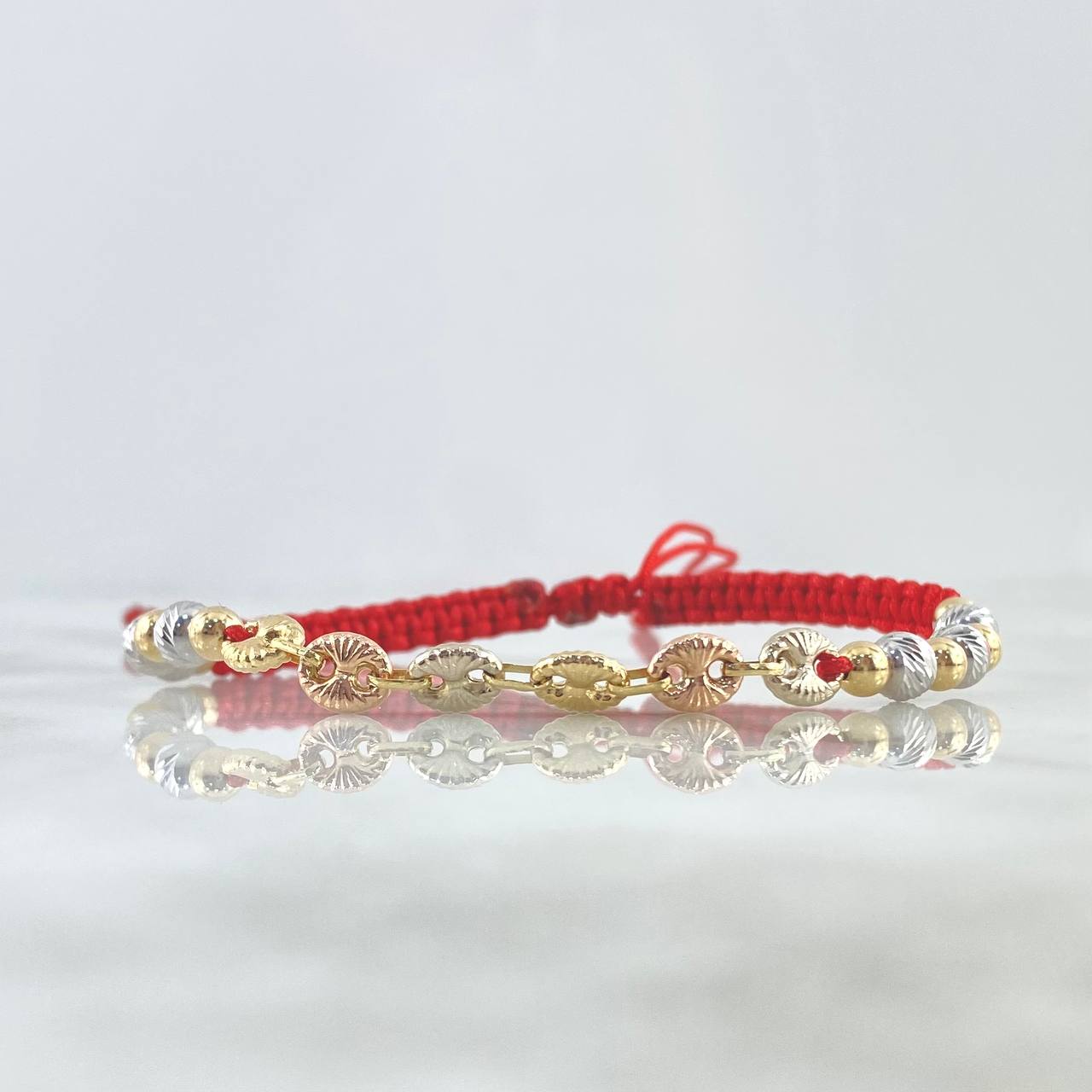 Pulsera Roja Retazo GC 2.55gr / 4mm - 5mm Bolas Lisas - Diamantadas Tres Oros 18K