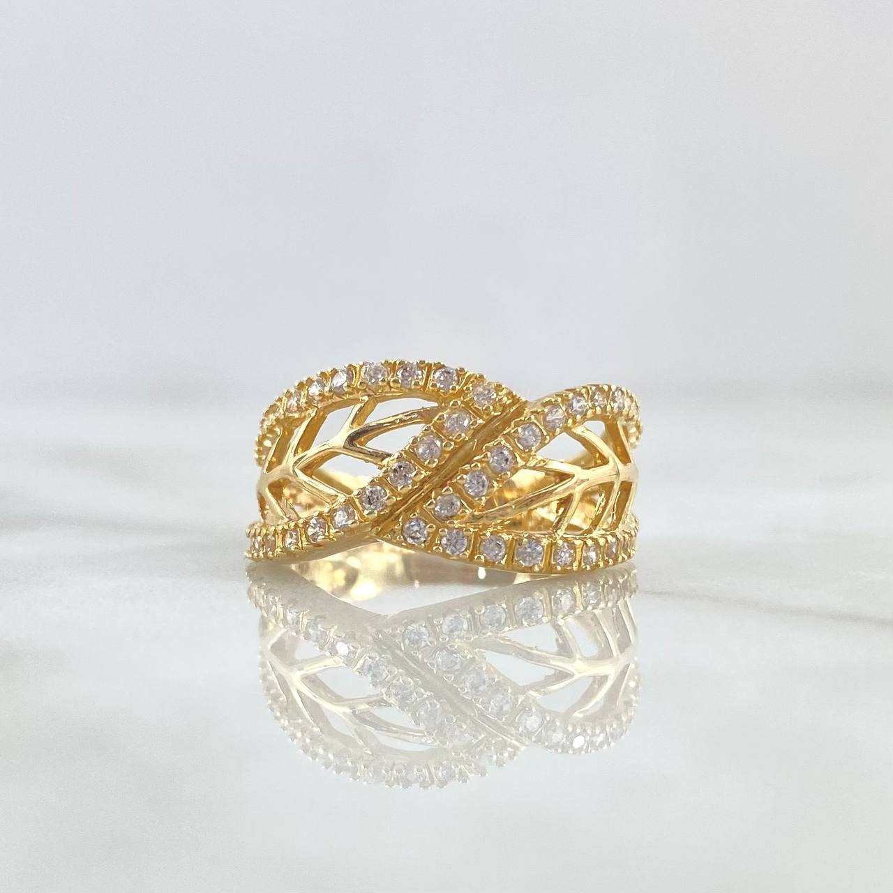 Anillo Abrazo Hojas 3.8gr / T6 1/4 / Circones Blancos Oro Amarillo 18K *