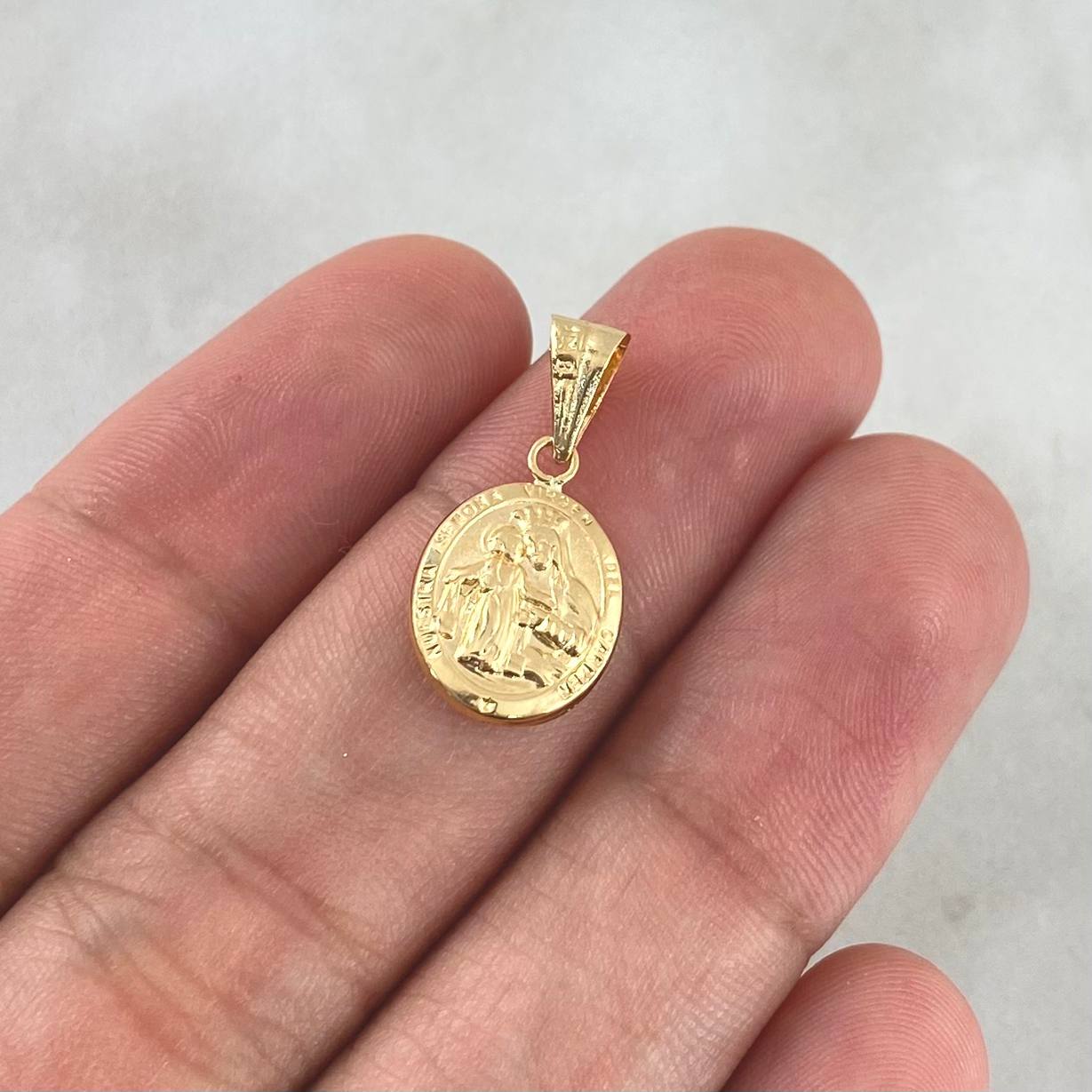 Dije Sagrado Corazón de Jesús - Virgen del Carmen 0.8gr / 2cm / Mate - Liso Oro Amarillo 18K *