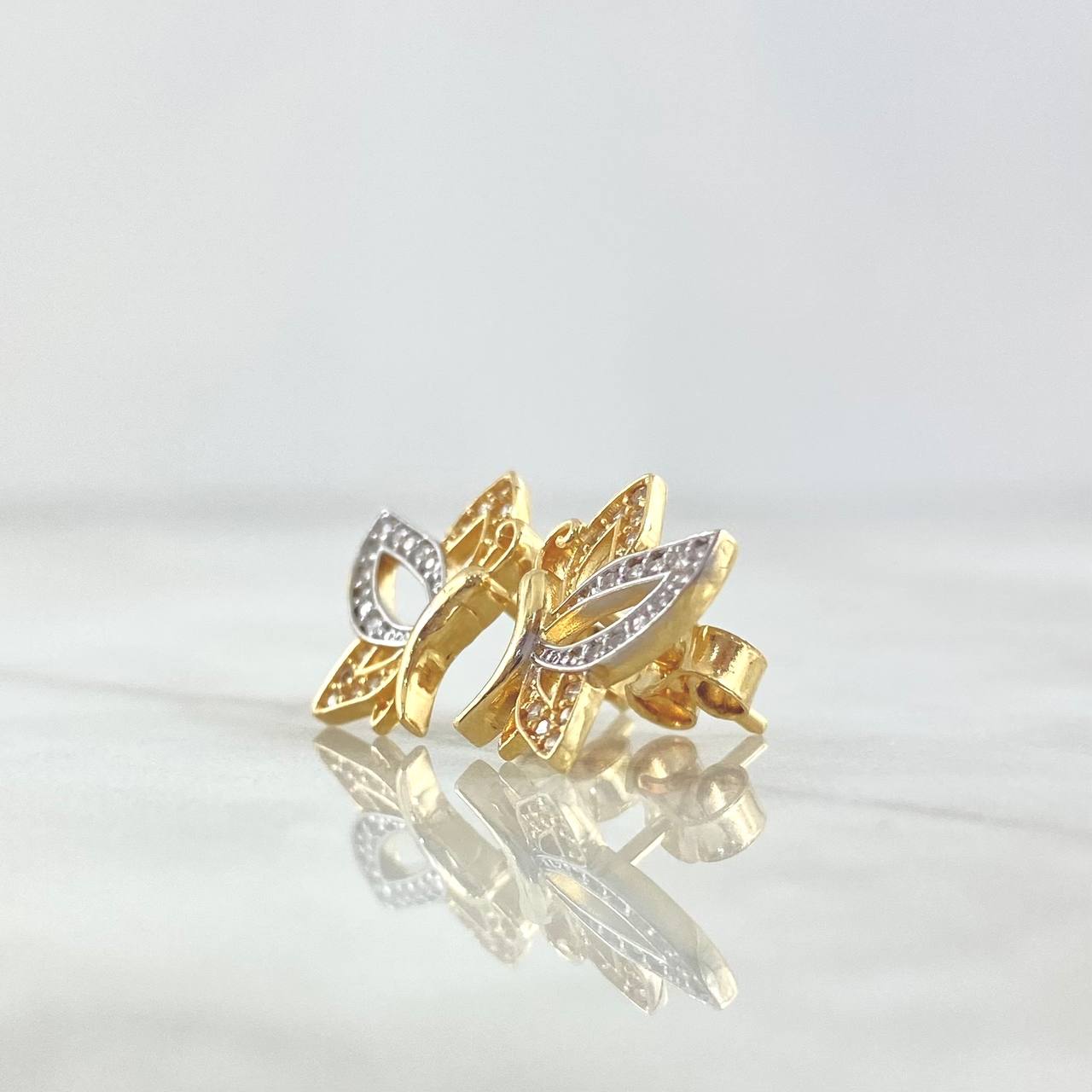 Set Mariposas - Dije 1.8cm + Topos 12mm 3.85gr / Circones Blancos Dos Oros Amarillo Blanco 18K