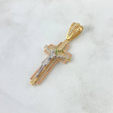 Dije Cruz Cristo Basteado 6.05gr / 4.8cm / Circones Blancos - Verdes Oro Amarillo 18K