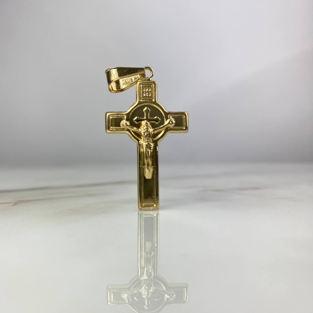 Dije Cristo Cruz Trinidad  2.45gr / 4.3cm / Liso Oro Amarillo