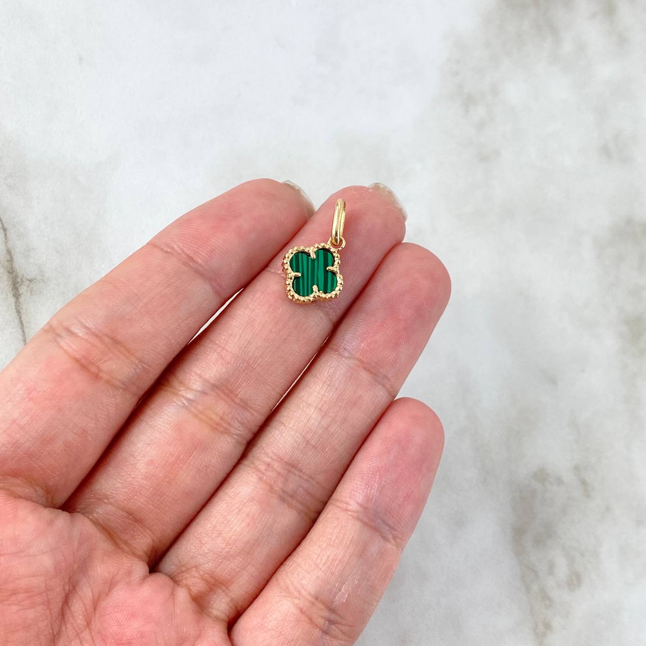 Dije Trébol VCyA 1.4gr / 1.8cm / Verde Malaquita Oro Amarillo +4