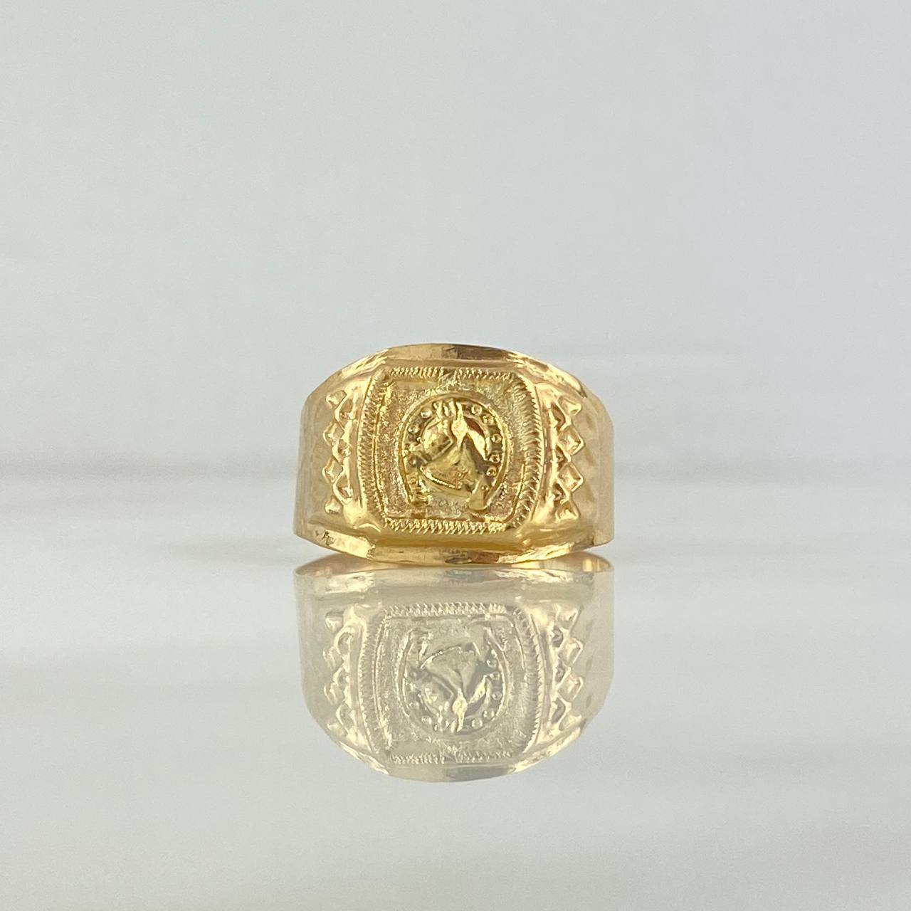 Anillo Sello Herradura Caballo 3.35gr / T9 / Oro Amarillo