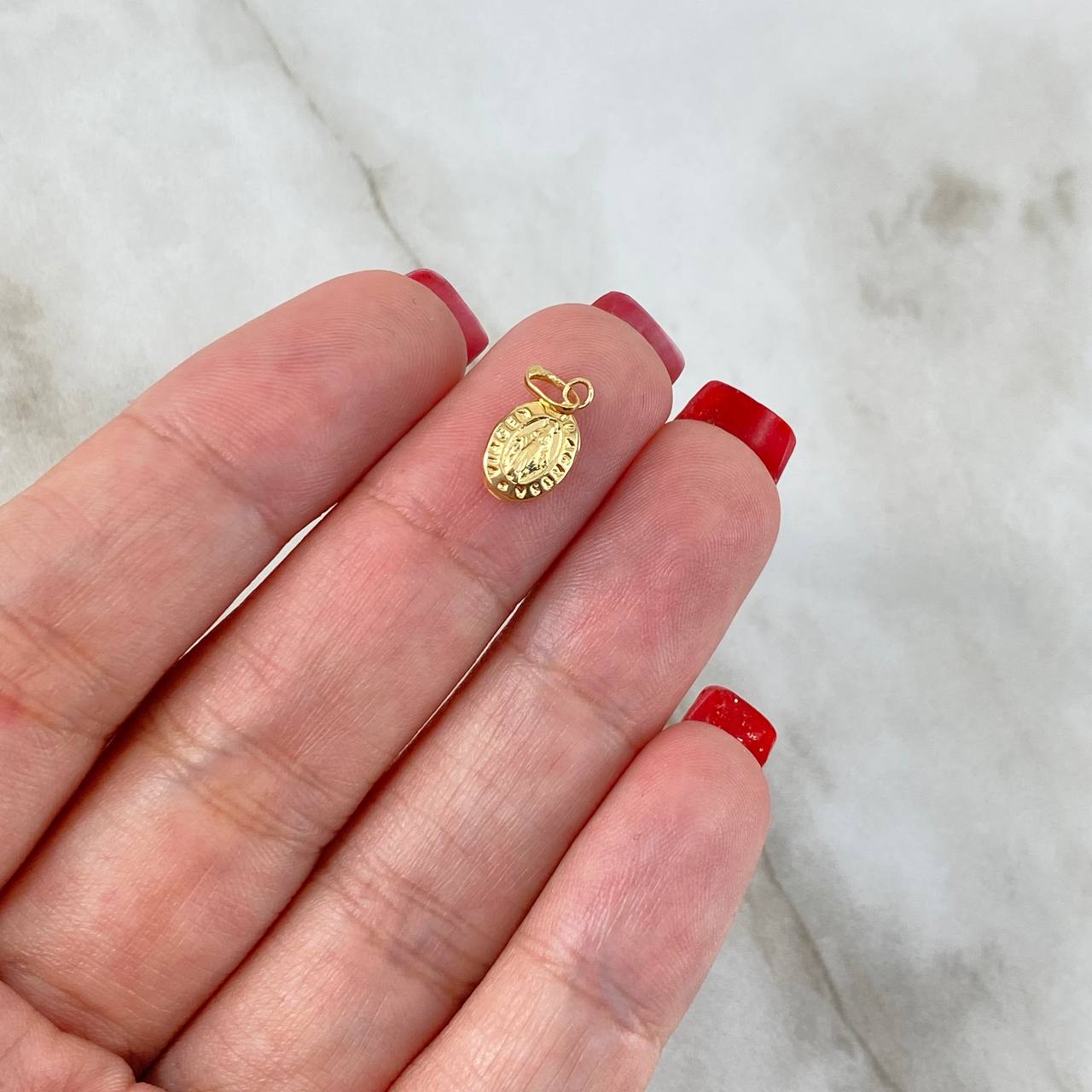 Dije Virgen Milagrosa 0.3gr / 1.5cm / Troquelado Oro Amarillo