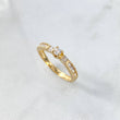 Anillo Solitario Churumbela Cuadrado 2.45gr / T6 3/4 / Circones Blancos Oro Amarillo