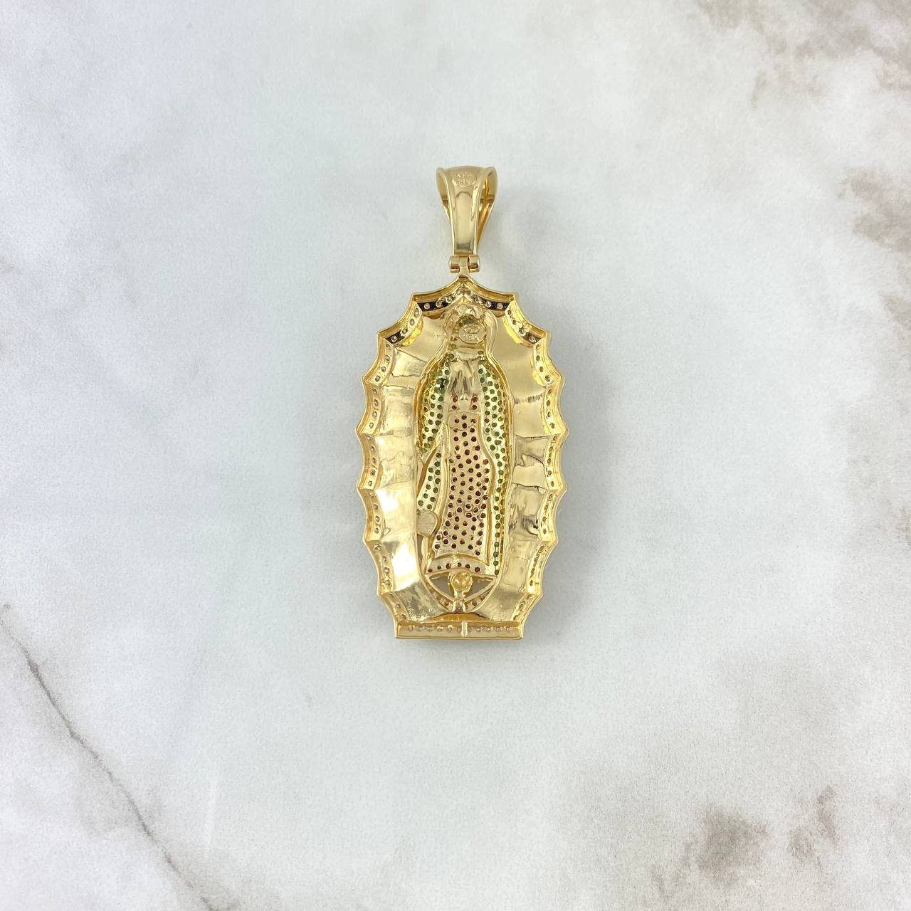 Dije Virgen Guadalupe 17.85gr / 6.3cm / Silueta Circones Blancos Verdes Fucsias Oro Amarillo