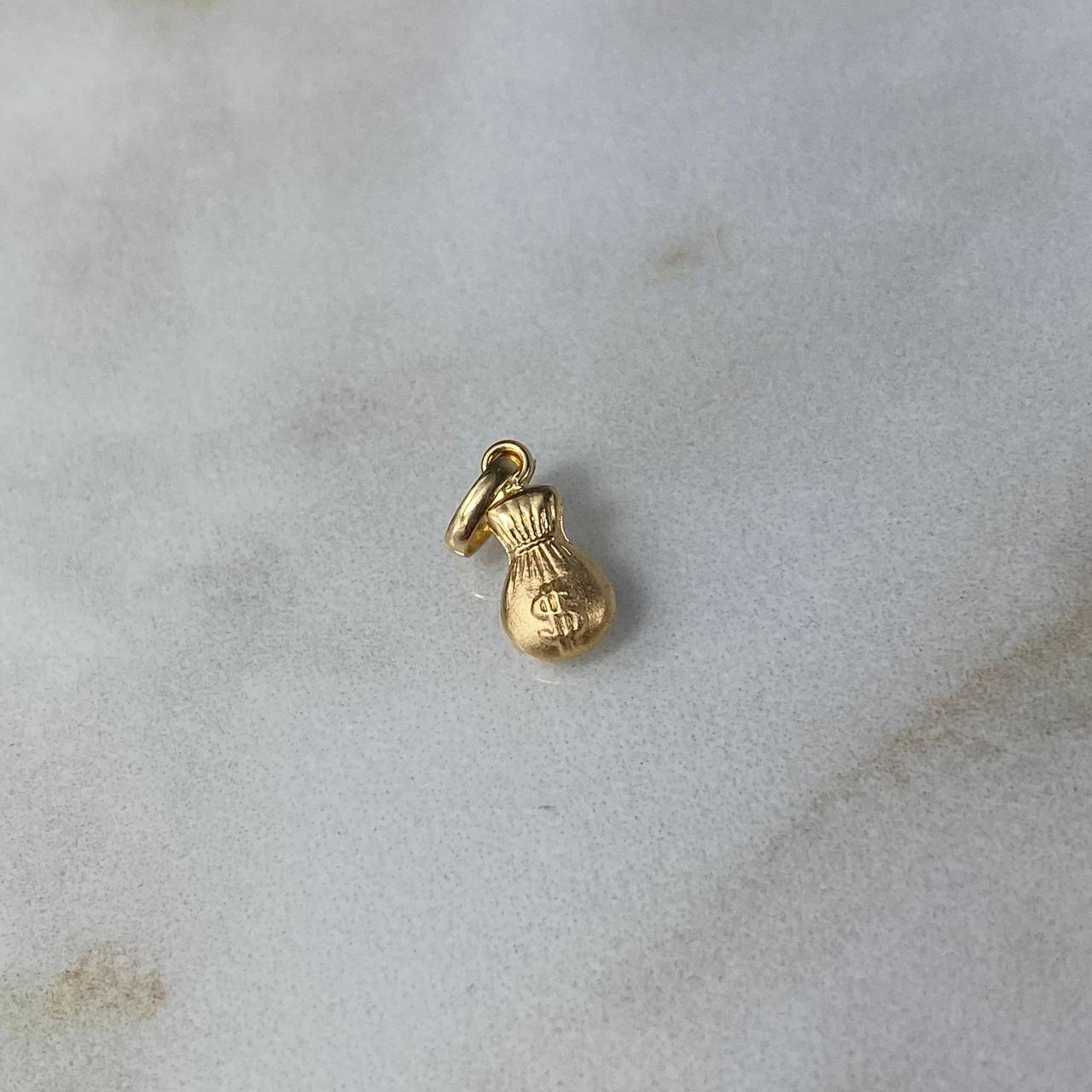 Dije Bolsa De Dinero 0.3gr / 1.4cm Oro Amarillo