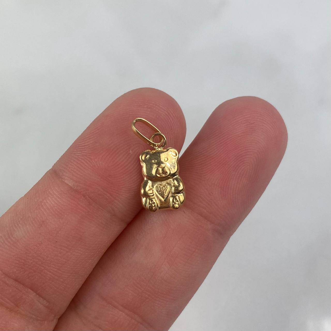 Dije Oso 0.55gr / 1.7cm Corazon Troquelado Oro Amarillo