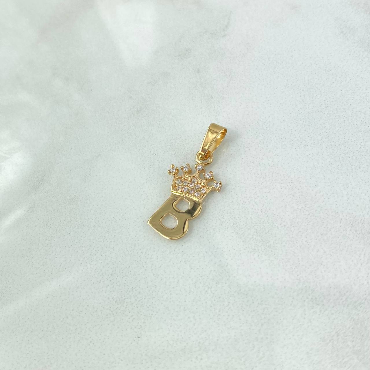 Dije Letra B Corona 0.9gr / 2.3cm / Circones Blancos Oro Amarillo 18K